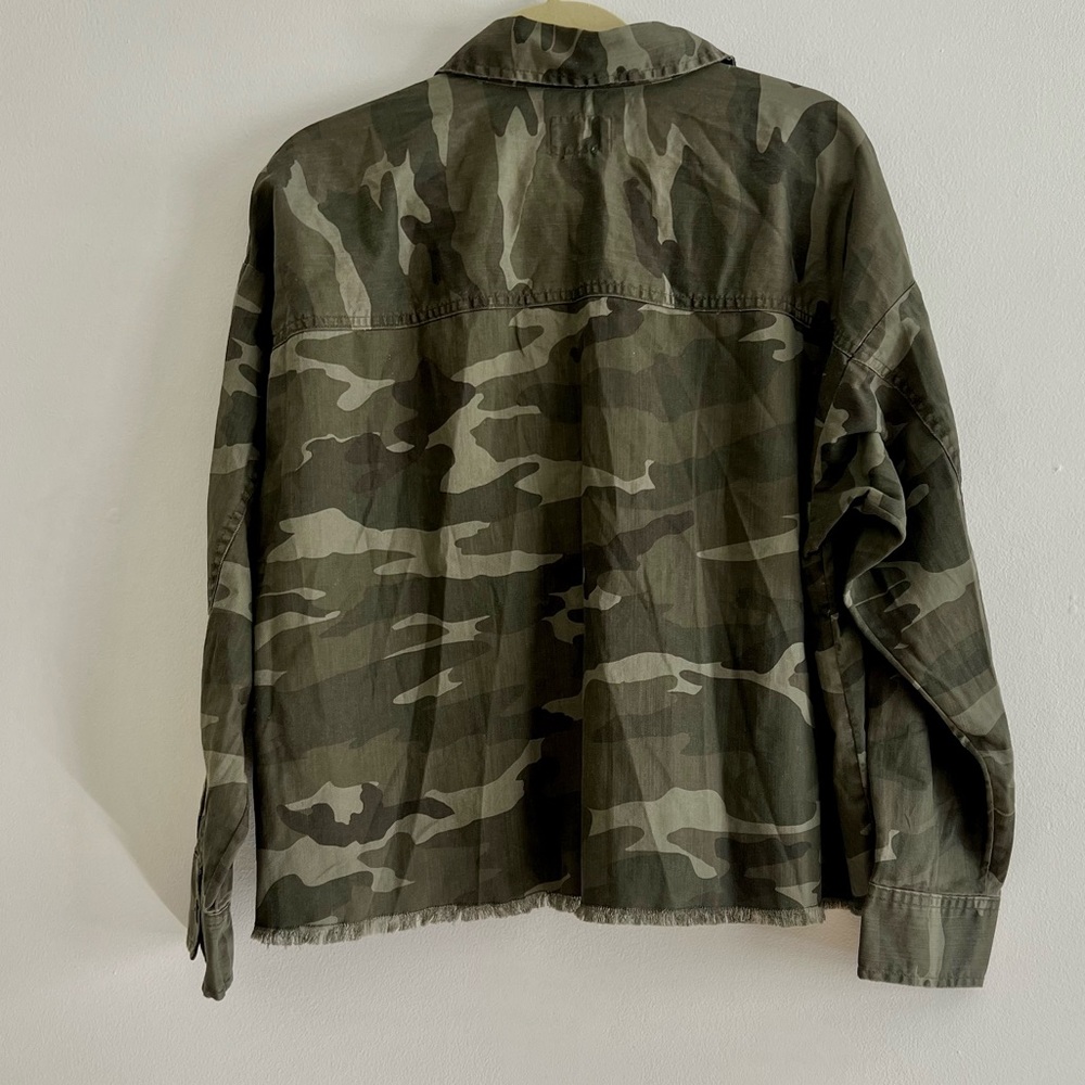 NWT AE Oversized Camo Jacket - Picture 2 of 5